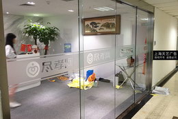 上海玻璃贴膜,专业玻璃贴膜公司,上海玻璃贴膜价格